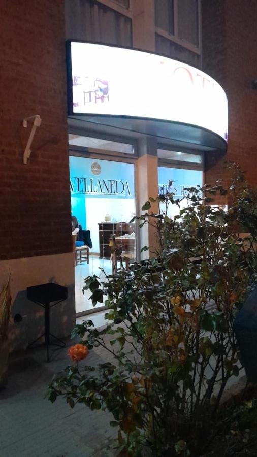Avellaneda Suites Río Gallegos Exteriör bild