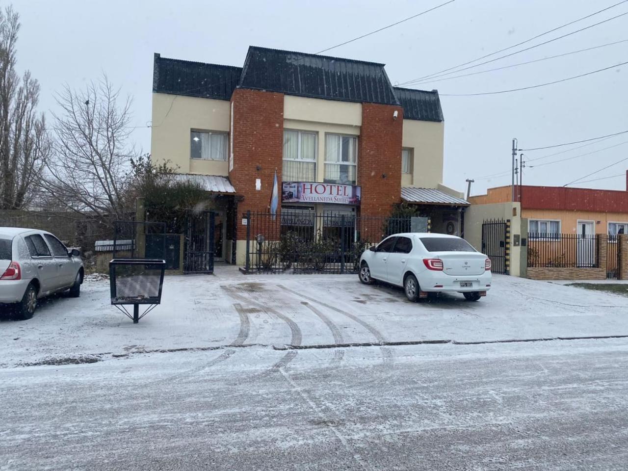 Avellaneda Suites Río Gallegos Exteriör bild